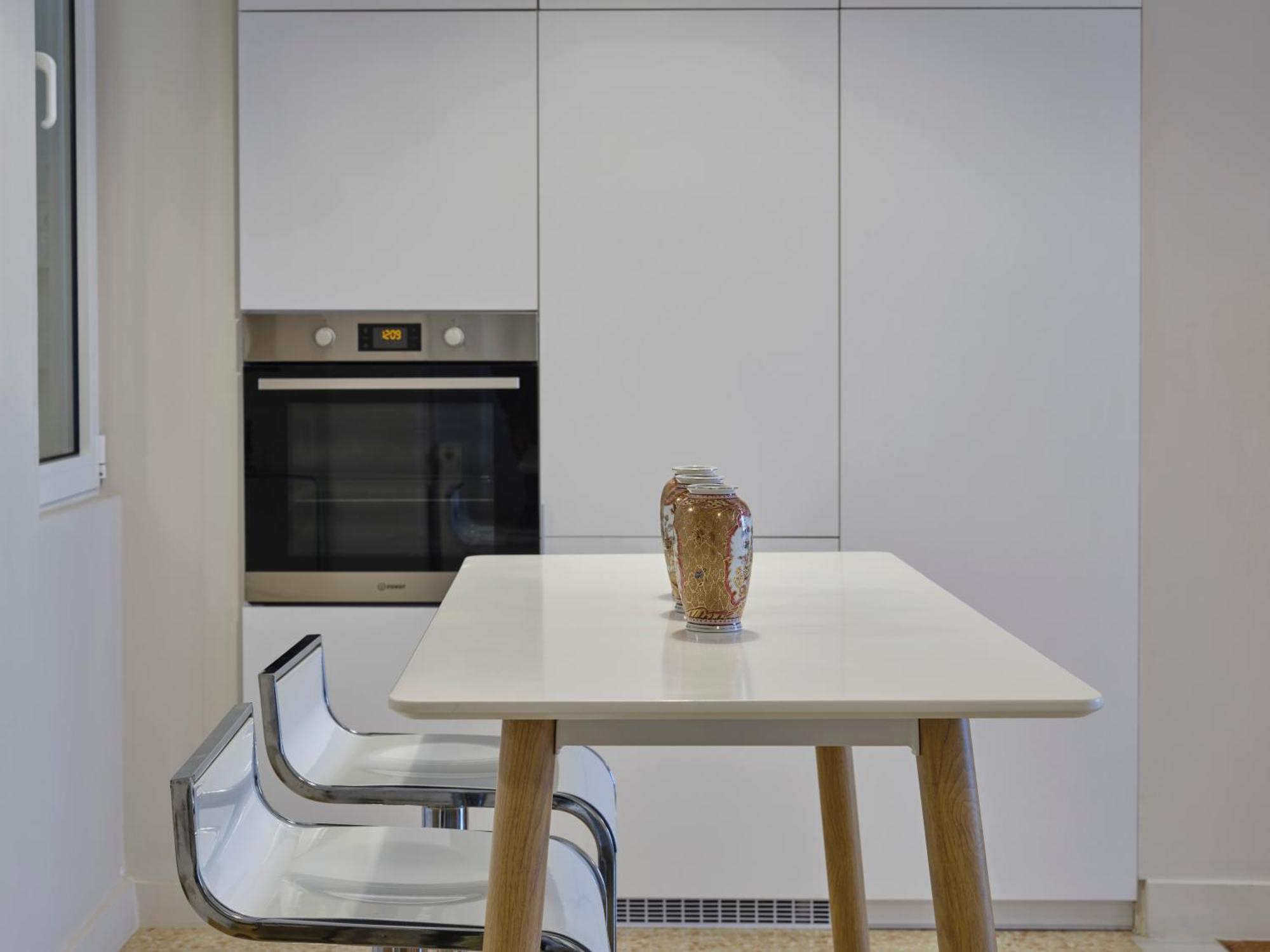 Quiet, 2bd Apt, Kolonaki Appartamento Atene