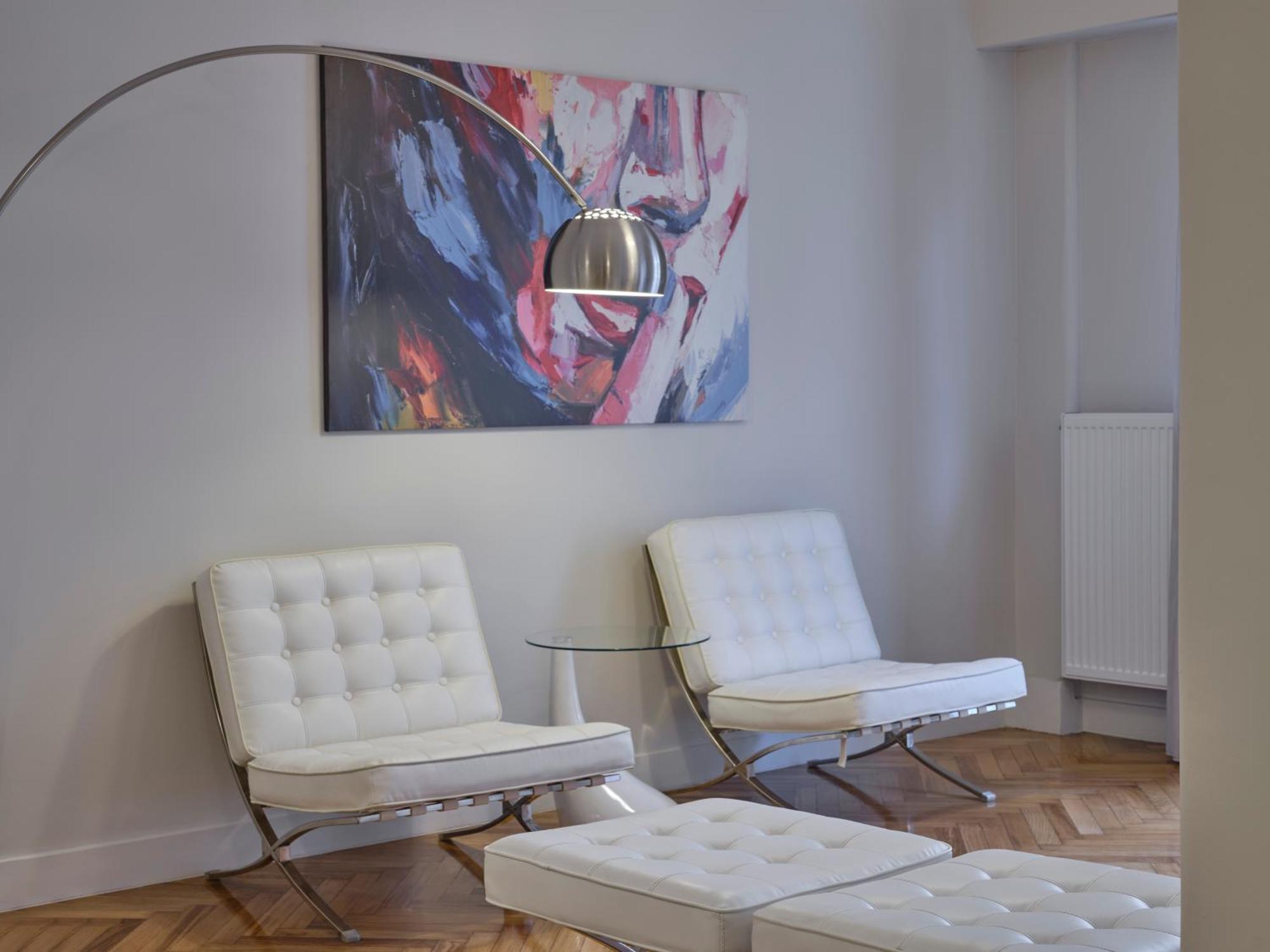 Apartment Quiet, 2bd Apt, Kolonaki Athens