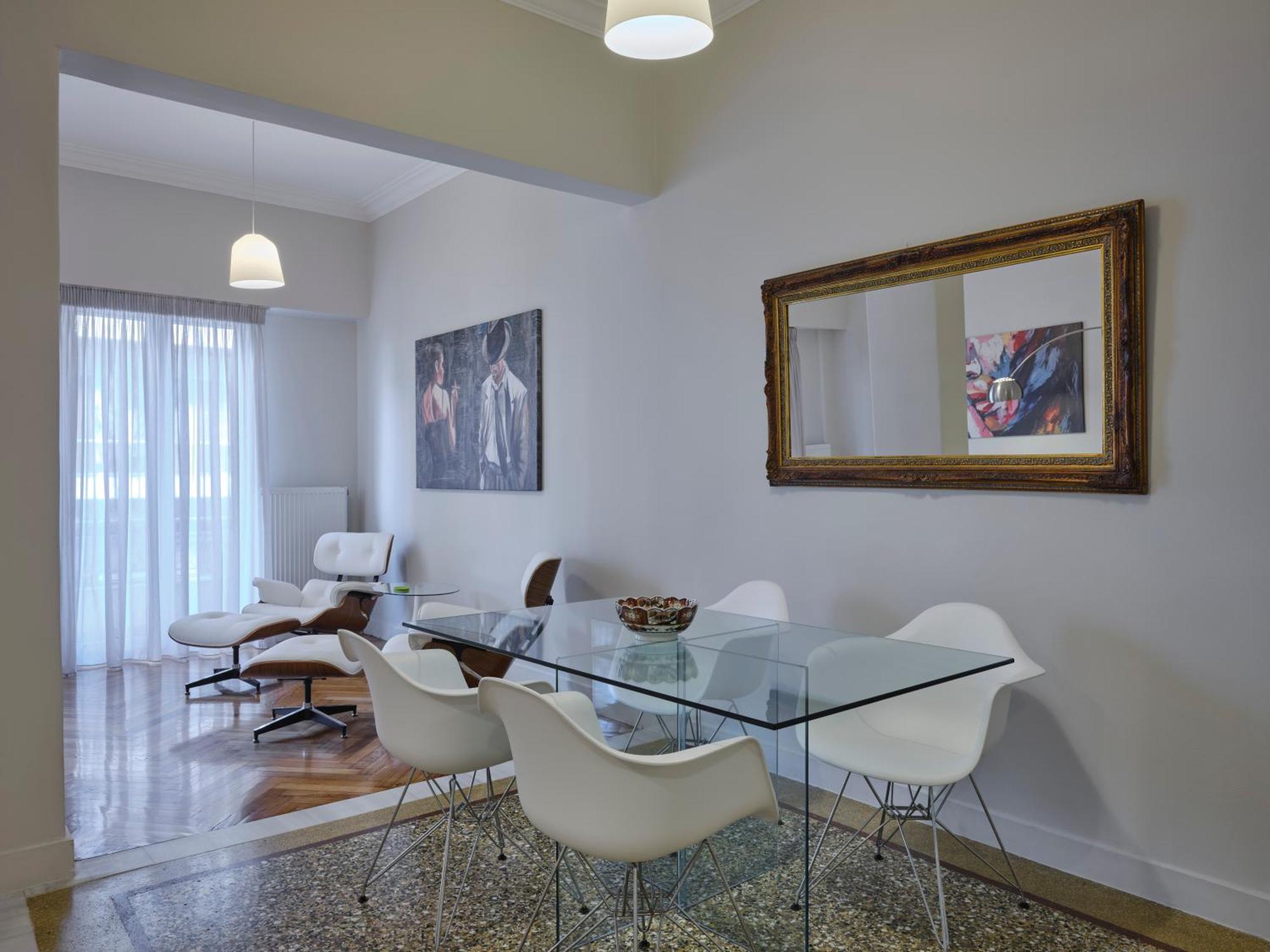 Quiet, 2bd Apt, Kolonaki Apartment Athens